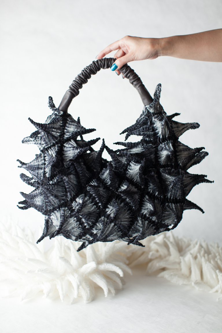 株式会社　片山文三郎商店